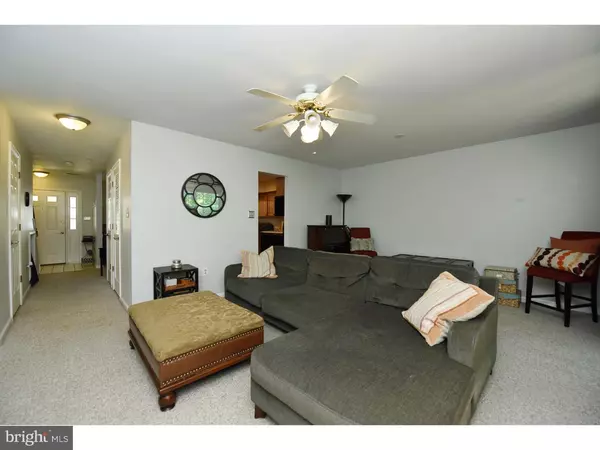 Phoenixville, PA 19460,157 WESTRIDGE PL S