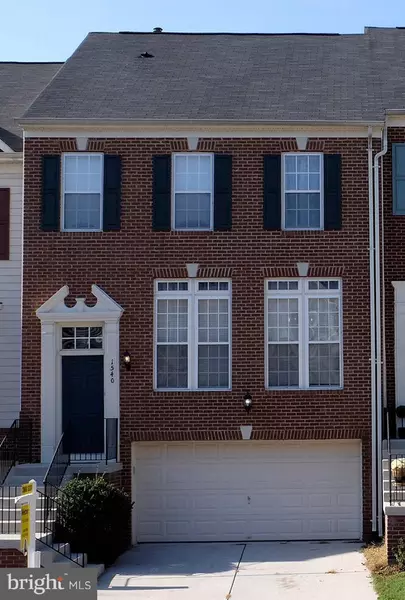 1540 GROSBEAK CT, Woodbridge, VA 22191