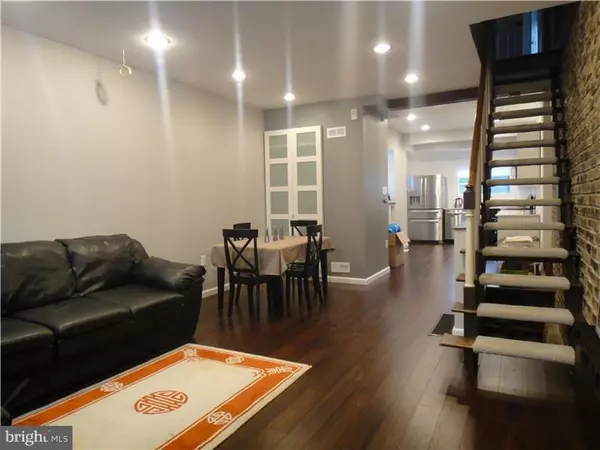 2960 LIVINGSTON ST, Philadelphia, PA 19134