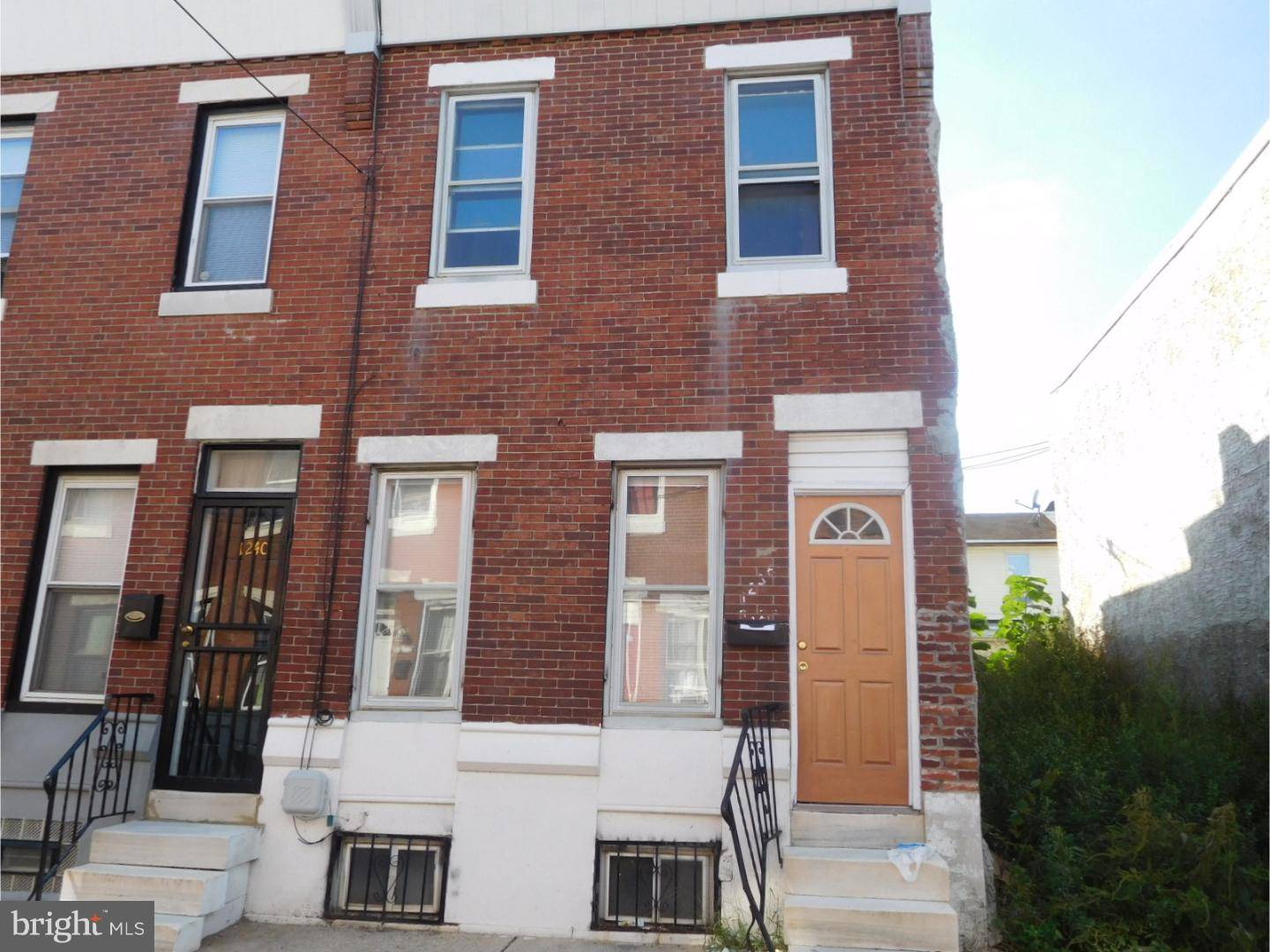 1238 S DOVER ST, Philadelphia, PA 19146