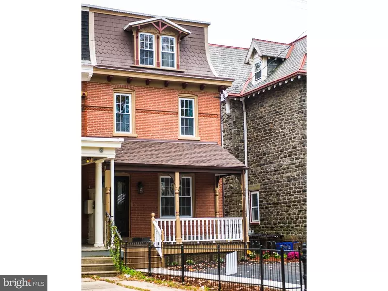 418 W SCHOOL HOUSE LN, Philadelphia, PA 19144