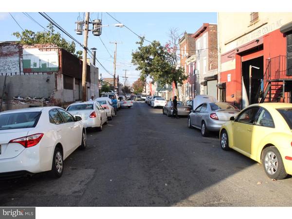 Philadelphia, PA 19133,2734 N FAIRHILL ST