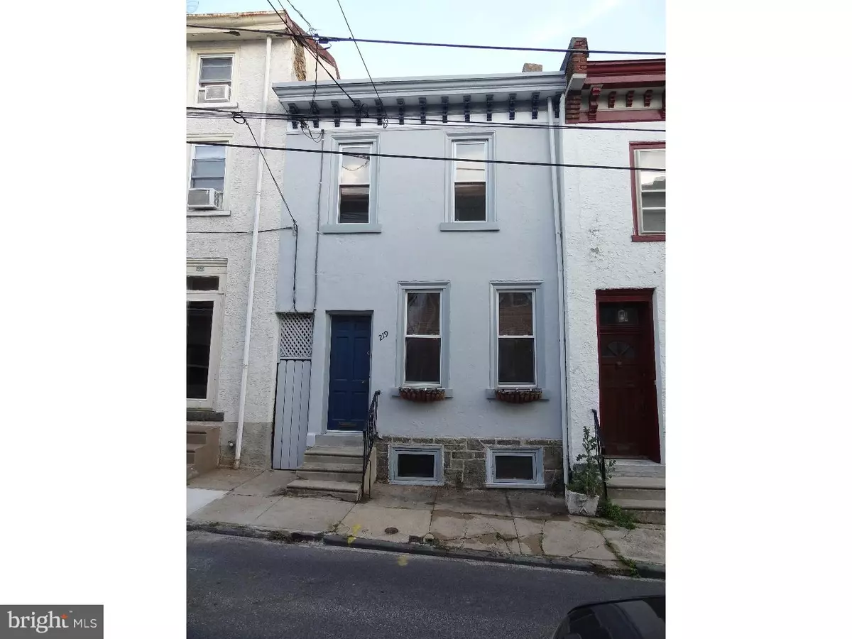 Philadelphia, PA 19128,219 GRAPE ST