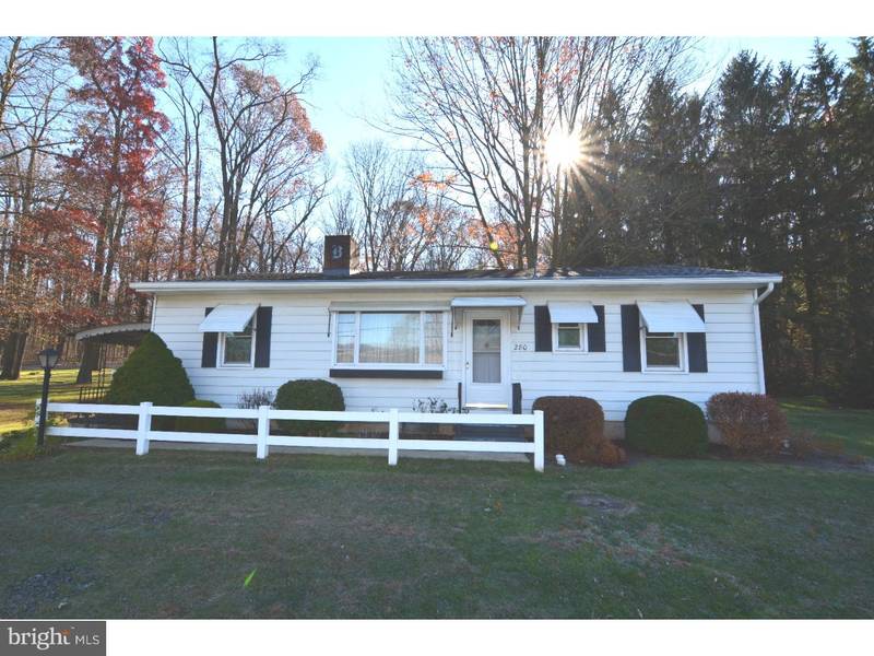 280 RESH RD, Reinholds, PA 17569