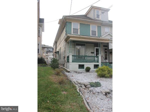 426 E BROAD ST, Tamaqua, PA 18252