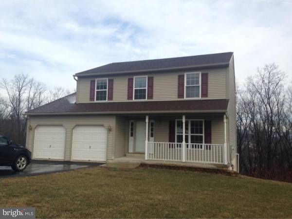 3 RIDGE VISTA DR, Pine Grove, PA 17963