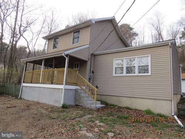 786 SUEDBERG RD, Pine Grove, PA 17963