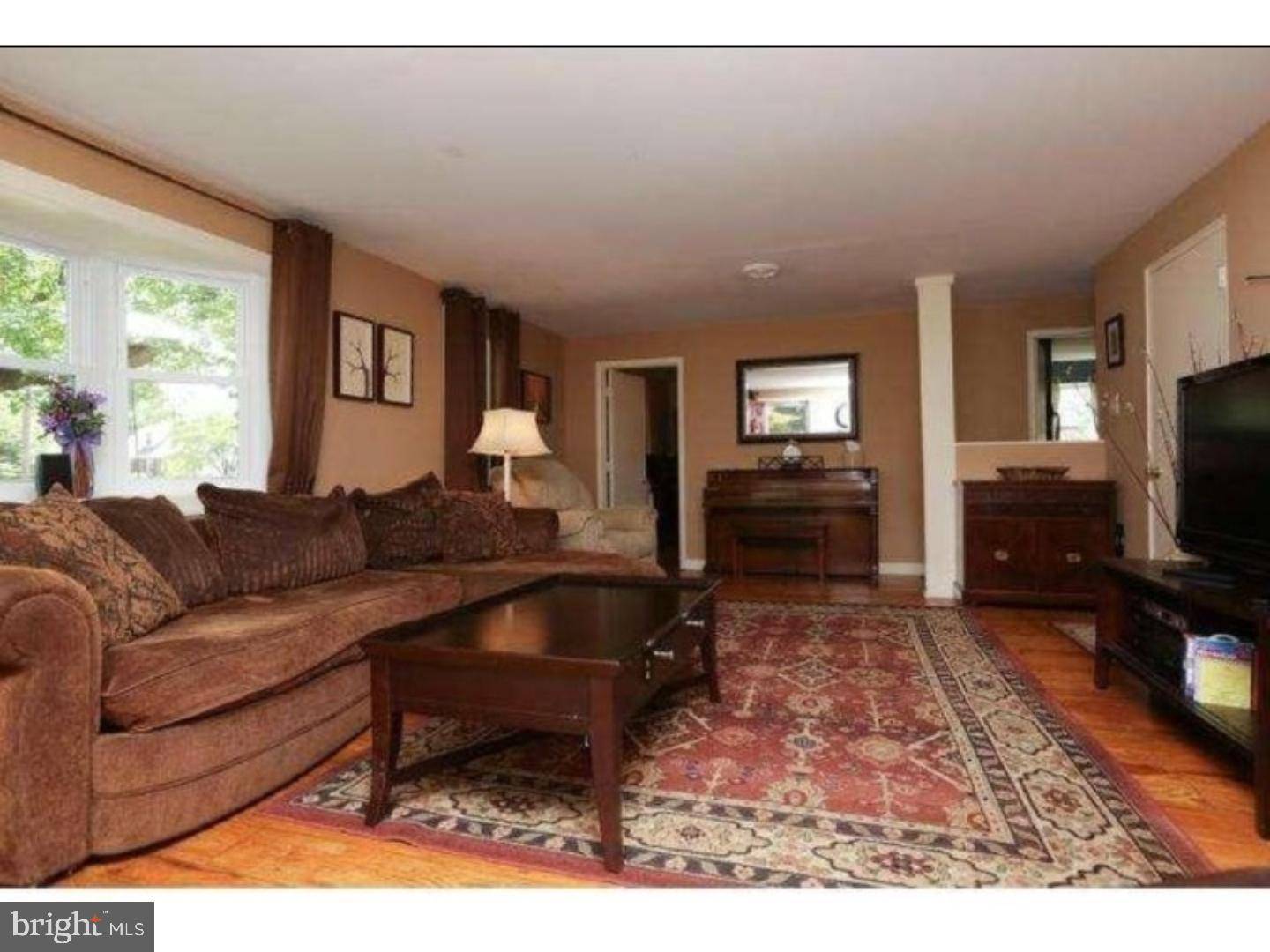 Ambler, PA 19002,228 OVERLOOK RD