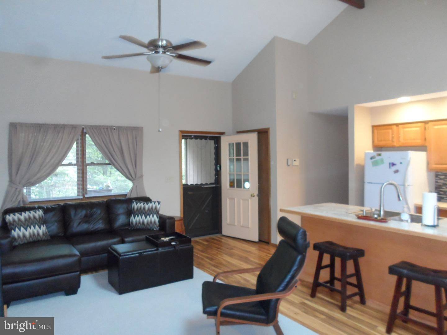 Albrightsville, PA 18210,21 KEATS LN