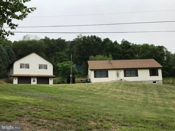 800 CLUB RD, Palmerton, PA 18071