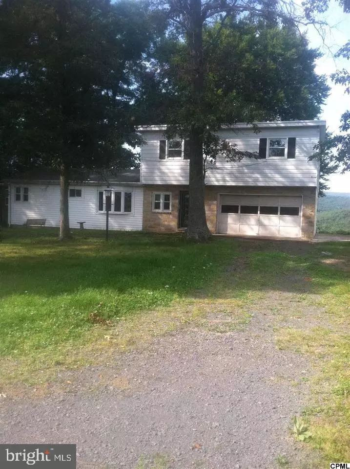 Newport, PA 17074,408 HONEYSUCKLE HOLLOW RD