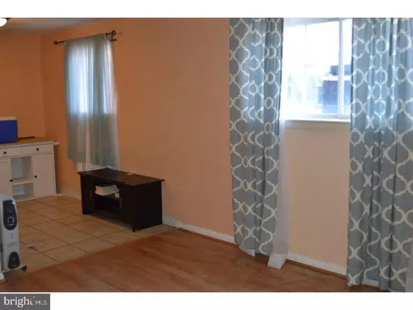 Philadelphia, PA 19115,9712-26 BUSTLETON AVE #35