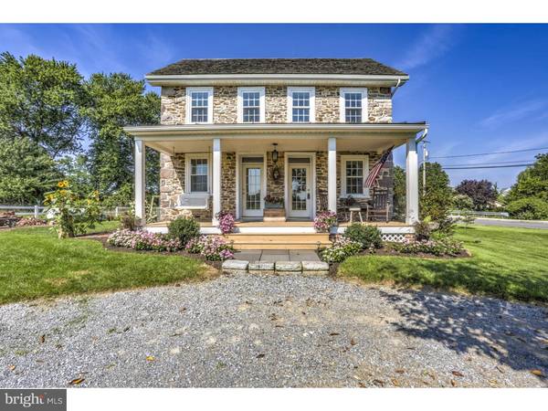 1381 SHEEP HILL RD, East Earl, PA 17519