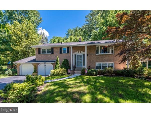 45 HEARTHSTONE DR, Reading, PA 19606