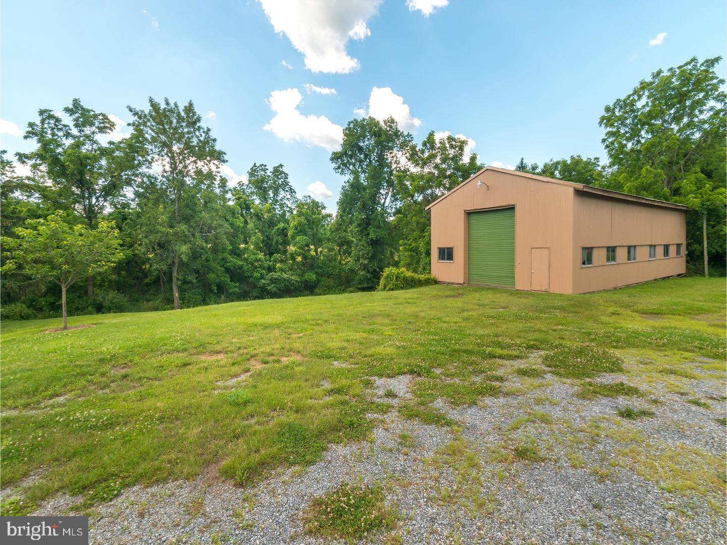 Birdsboro, PA 19508,335 MONOCACY HILL RD
