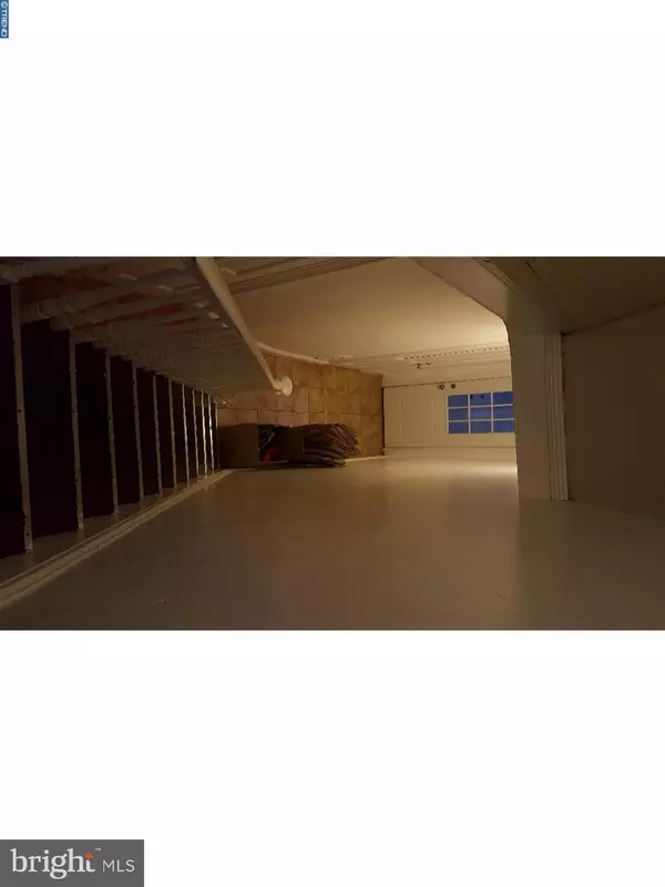 Reading, PA 19602,727 CHESTNUT ST