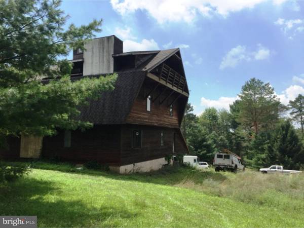 125 SKI VIEW DR, Palmerton, PA 18071