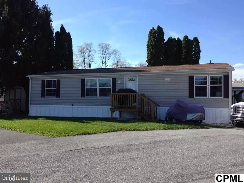 55 LORI CIR, Mechanicsburg, PA 17050