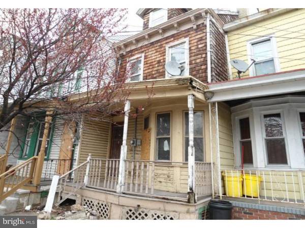 908 CHESTNUT AVE, Trenton, NJ 08611