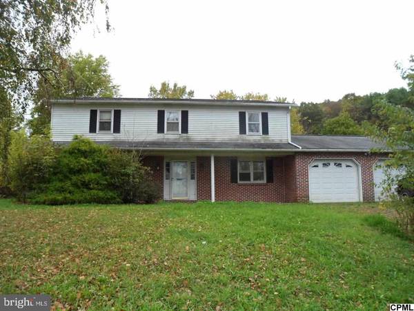 577 MIDDLE RD, Middleburg, PA 17842