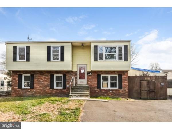 2721 OGDEN AVE, Bensalem, PA 19020