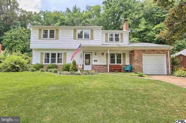 110 YELLOW BREECHES DR, Camp Hill, PA 17011