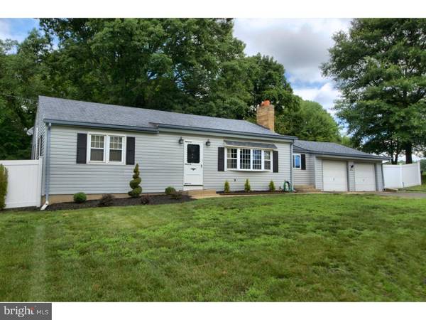 2215 OLD YORK RD, Mansfield Twp, NJ 08505