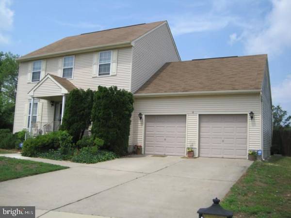 4 DOUGLAS CT, Willingboro, NJ 08046