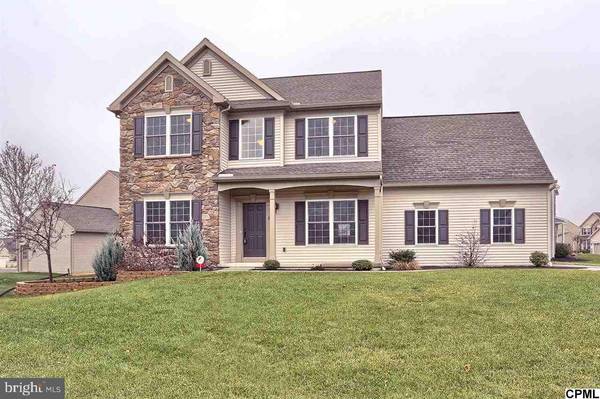 7 HAMLET CIR, Mechanicsburg, PA 17050