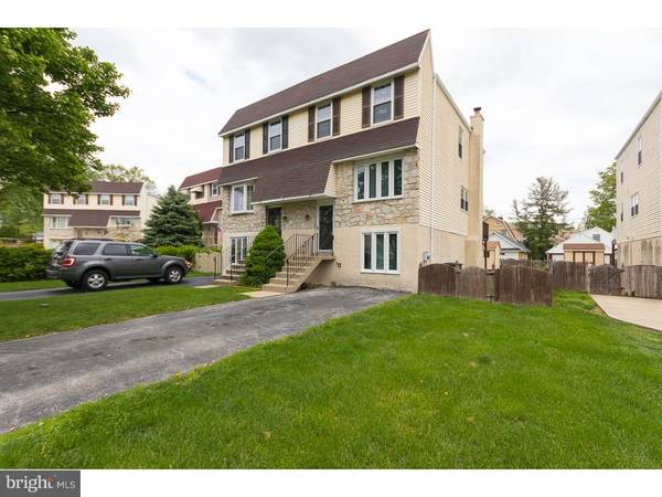 221 PATRICIA LN, Secane, PA 19018