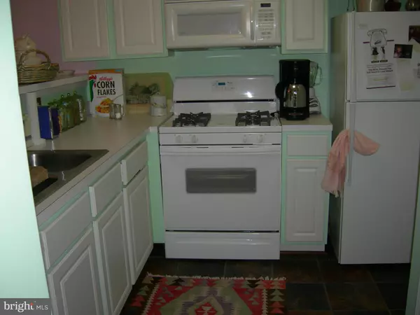 Greenbelt, MD 20770,6602 LAKE PARK DR #103  -  1L