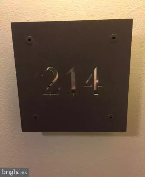 Baltimore, MD 21218,3201 SAINT PAUL ST #214