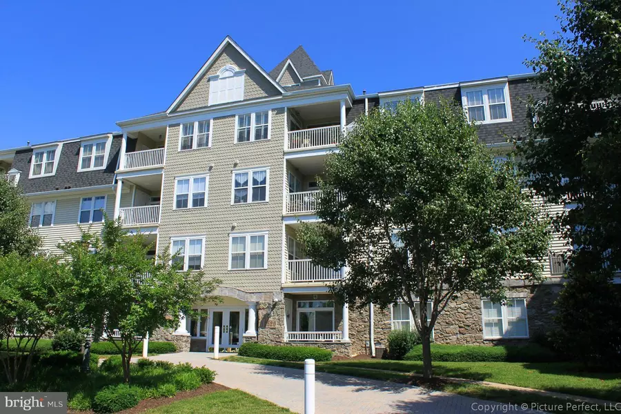 2520 WATERSIDE DR #409, Frederick, MD 21701