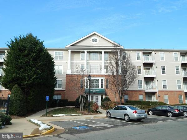 7000 FALLS REACH DR #202, Falls Church, VA 22043