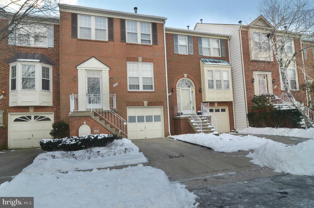 Vienna, VA 22182,8009 GINA PL