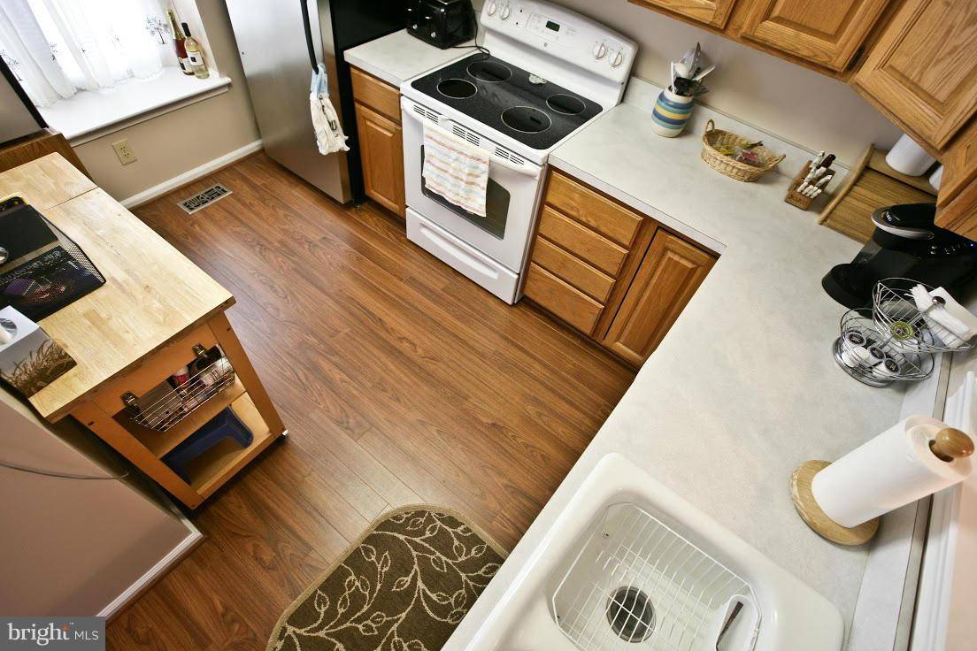 Springfield, VA 22153,7932 PEBBLE BROOK CT