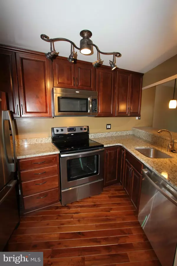 Alexandria, VA 22310,6184 LITTLE VALLEY WAY