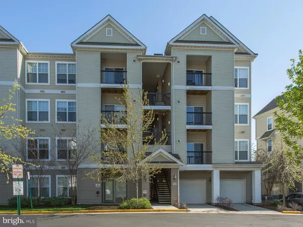 5124 BRITTNEY ELYSE CIR #E, Centreville, VA 20120