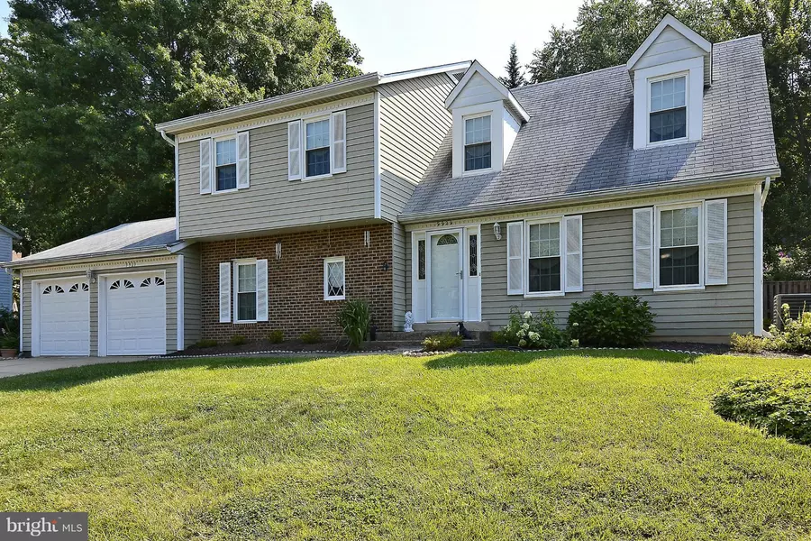 9929 COURTHOUSE WOODS CT, Vienna, VA 22181