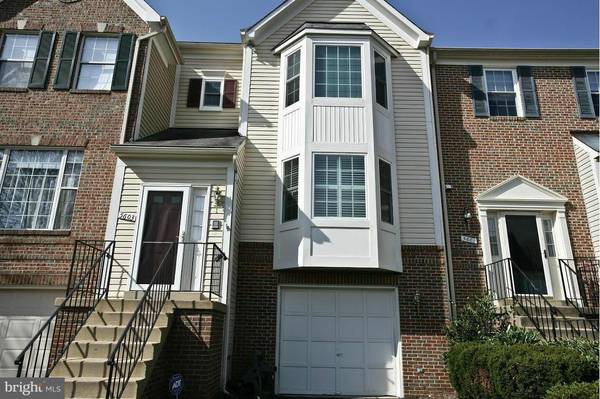 5603 BELLEAU WOODS LN, Alexandria, VA 22315