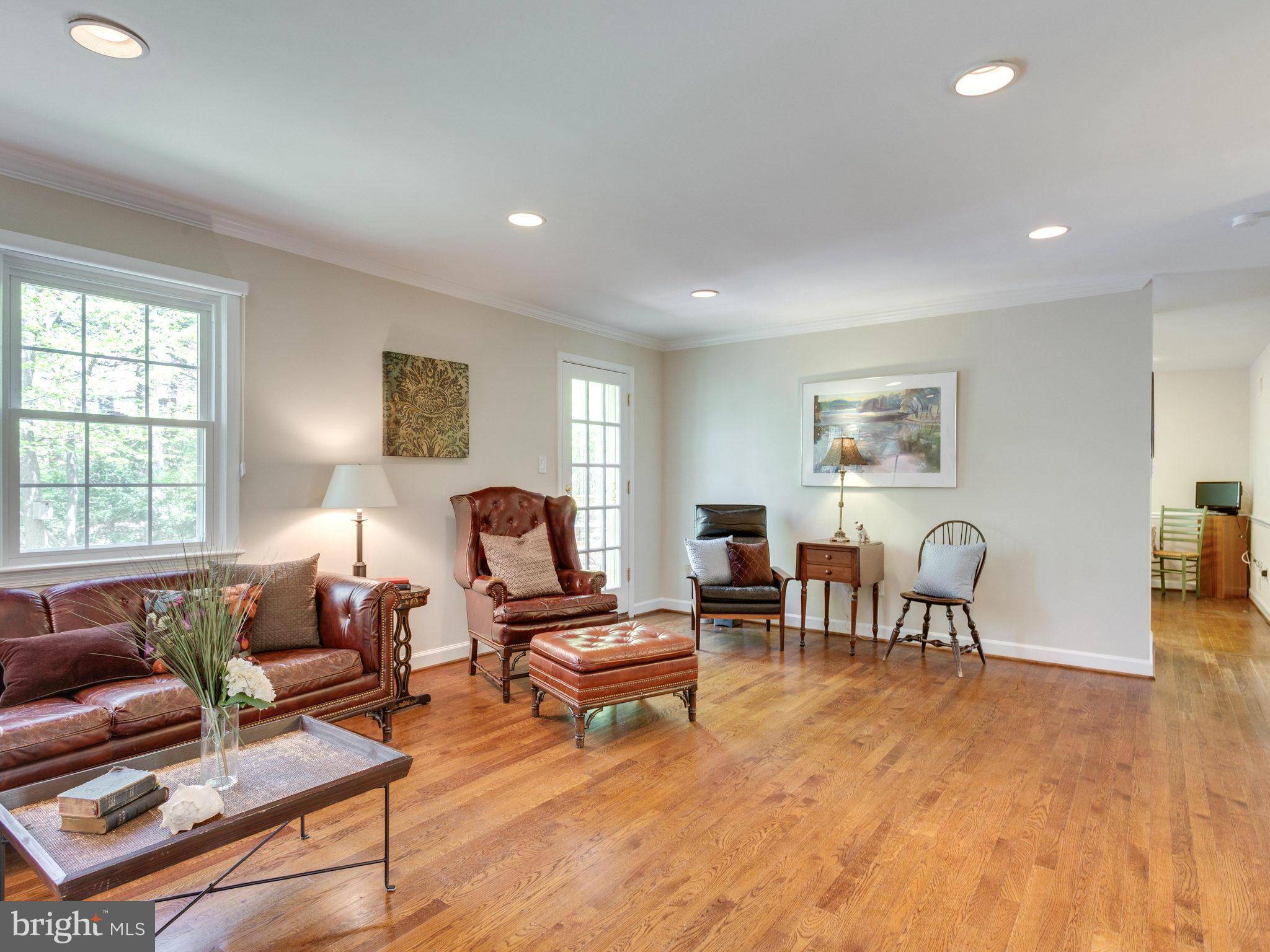Mclean, VA 22102,8614 BROOK RD