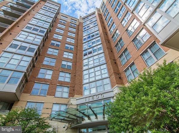 11800 SUNSET HILLS RD #404, Reston, VA 20190