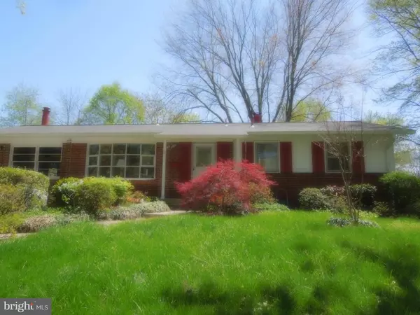 8329 COTTAGE ST, Vienna, VA 22180