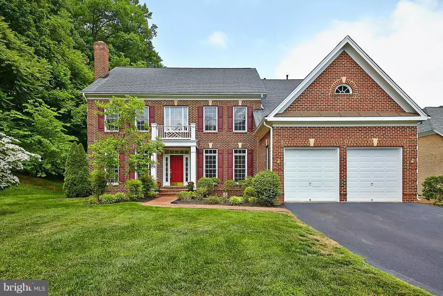 3756 TENNIS CT, Falls Church, VA 22041