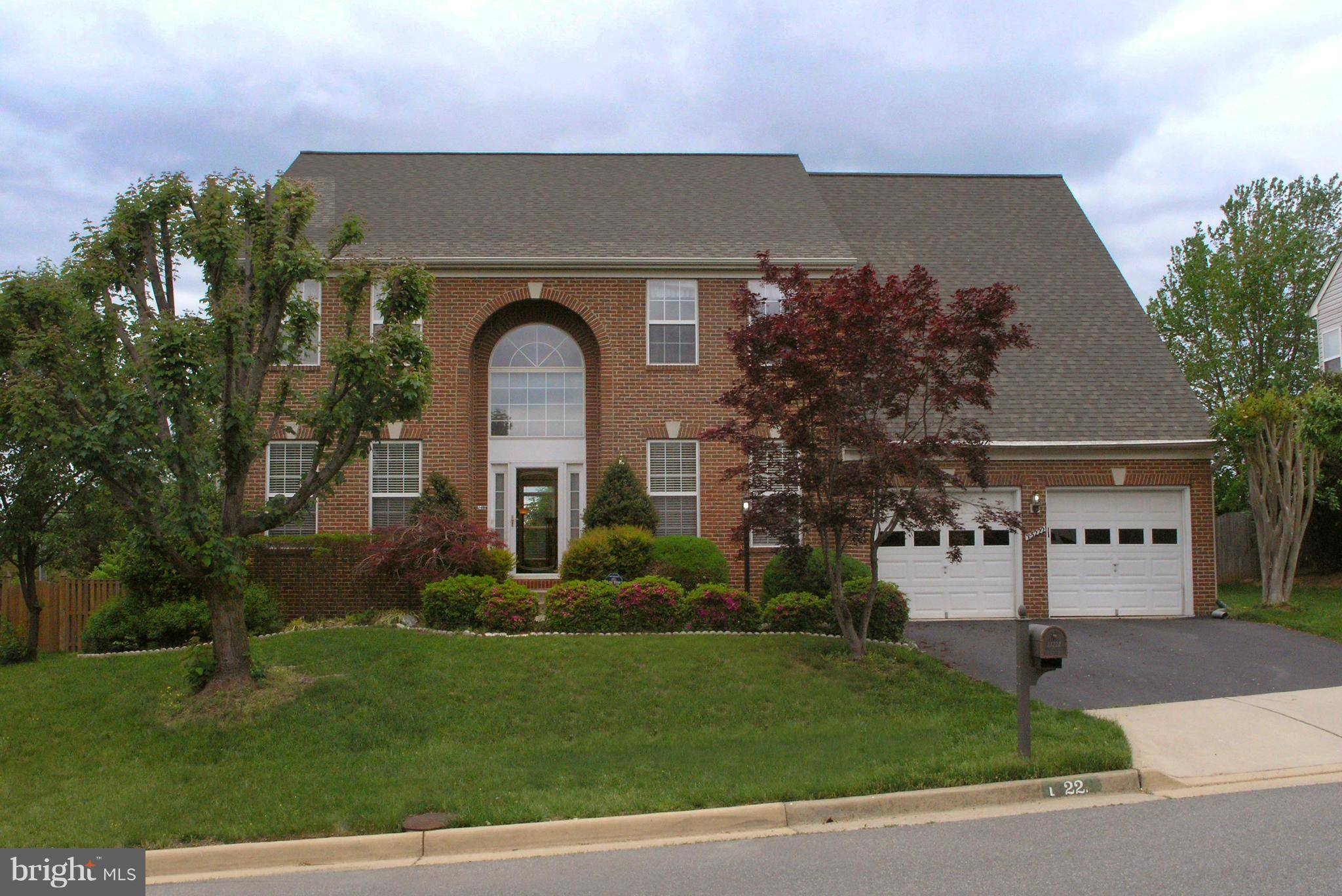 13222 MAPLE MOUNTAIN DR, Centreville, VA 20120