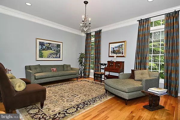 Clifton, VA 20124,7509 WEYMOUTH HILL RD