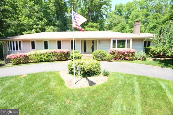 7606 PARTRIDGE BERRY LN, Clifton, VA 20124