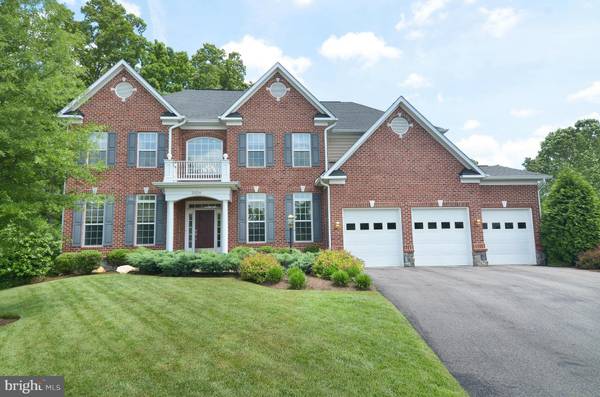 10214 POHICK CREST DR, Fairfax Station, VA 22039