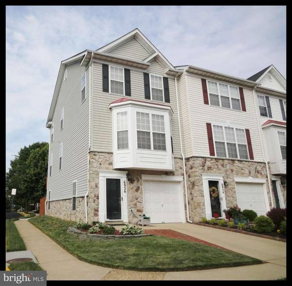 6956 CROMARTY DR, Alexandria, VA 22315