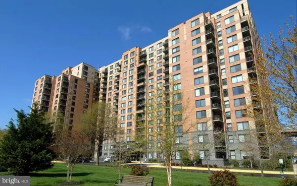 2451 MIDTOWN AVE #605, Alexandria, VA 22303